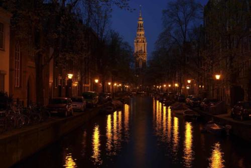 070407 Amsterdam Saturdag Avant 38a