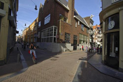 070429 Amsterdam Sunday of Orange 159a